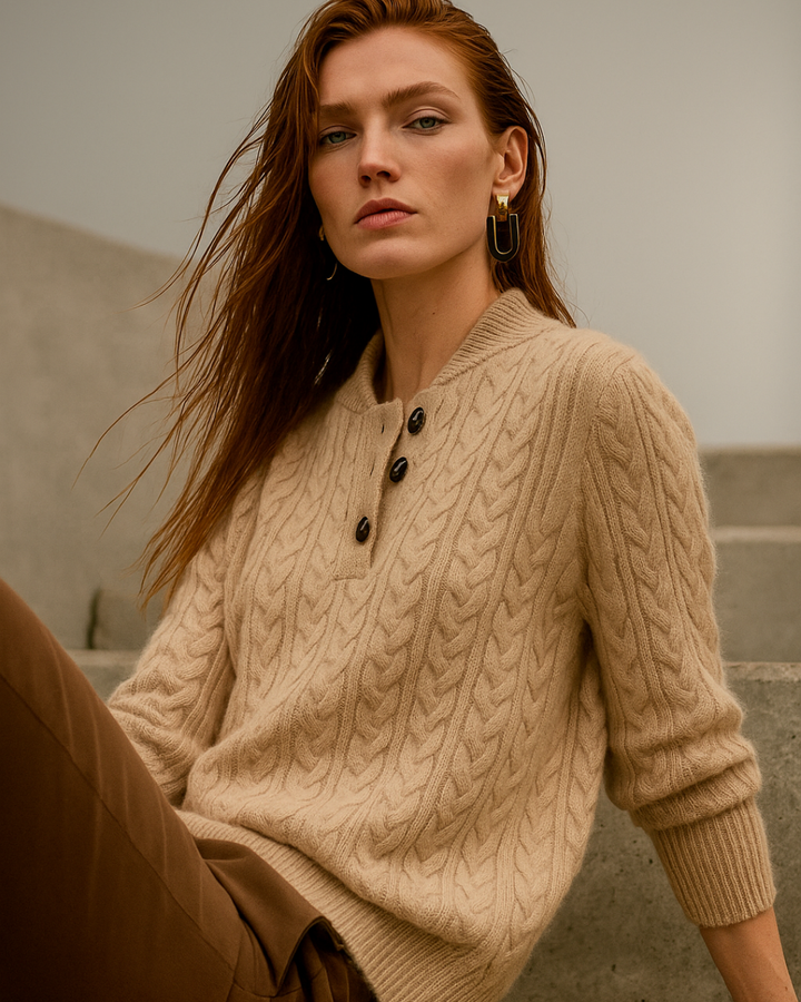 Élise Moreau – Pull Torsadé en Laine et Cachemire - MAZZARO