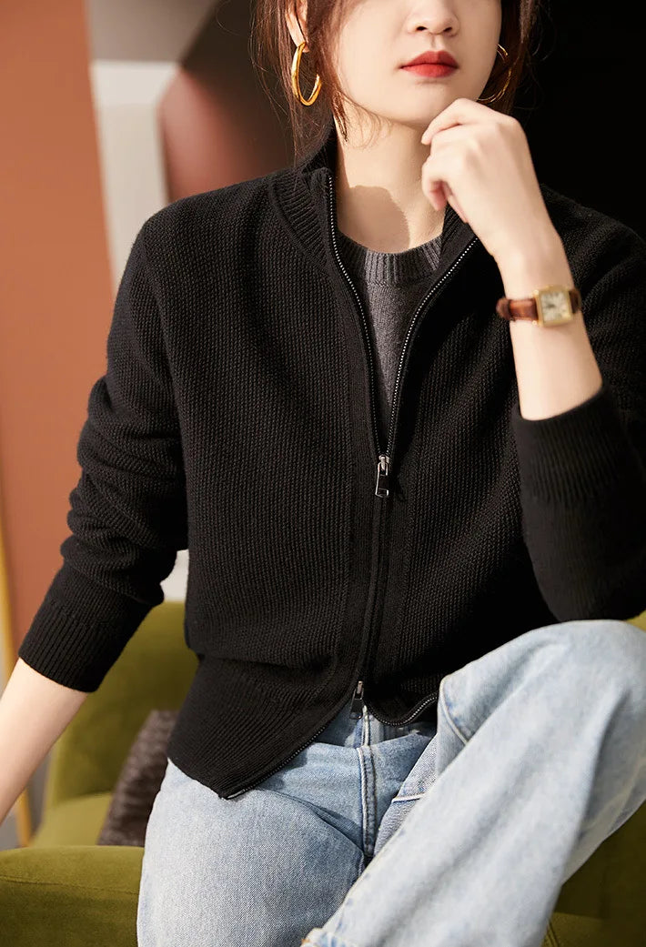 Giulia Ferrandi – Cardigan Zippé en Laine Mérinos - MAZZARO